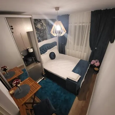 Apartment District *